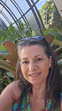 Isabelle R.